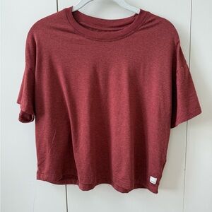Vuori Energy Tee in currant heather